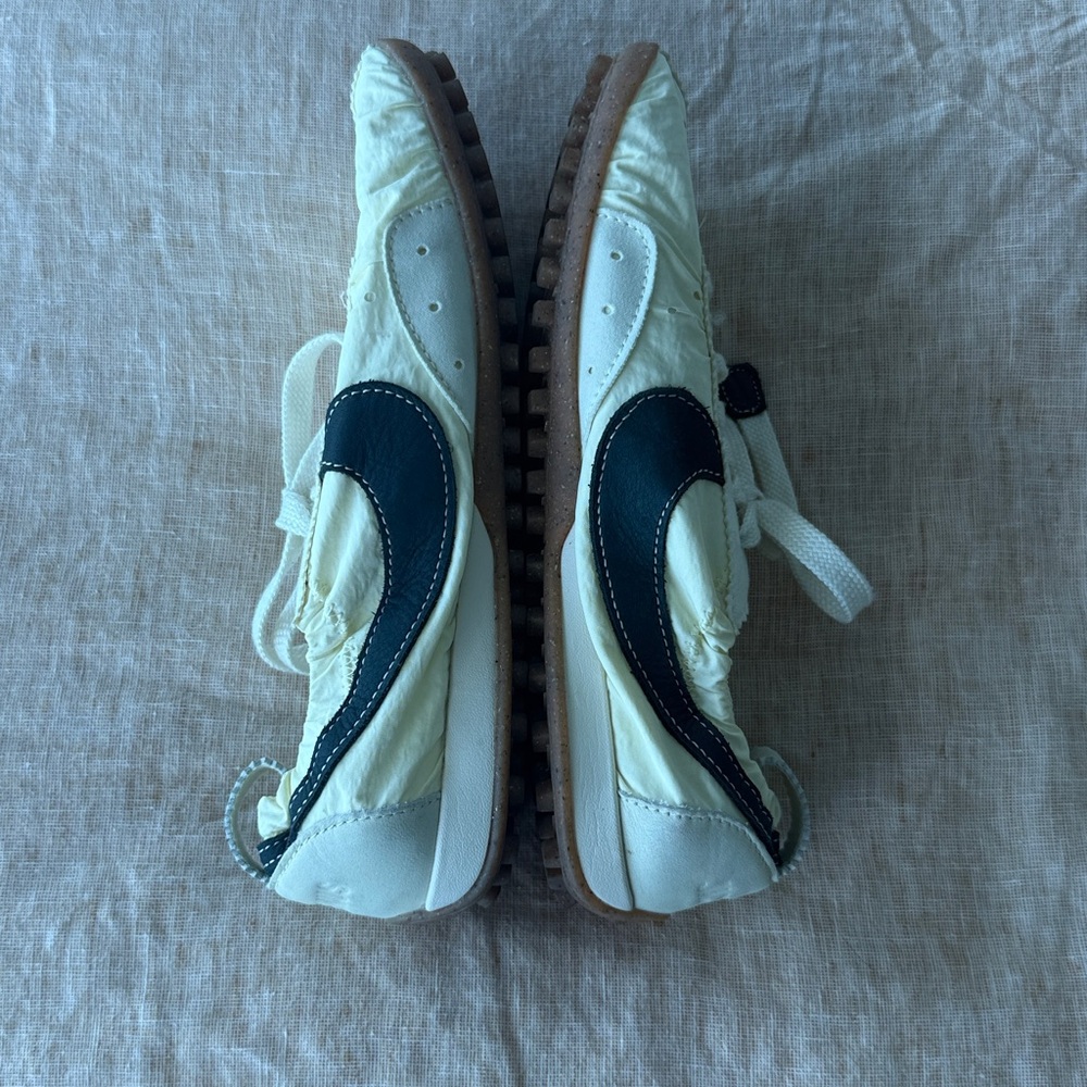 Jacquemus x Nike moon shoes Cream and Black Lace-Up Sneakers - Picture 7 of 14